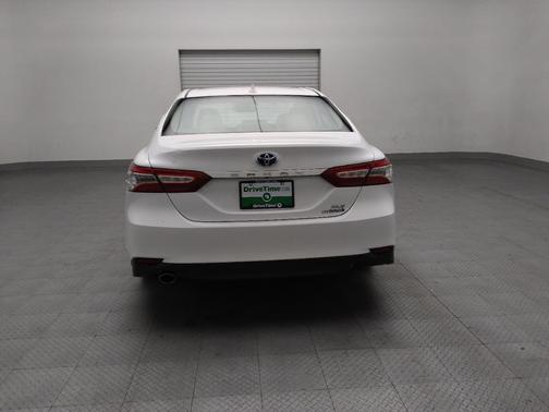 2019 Toyota Camry Hybrid XLE