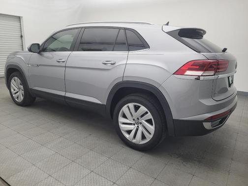 2021 Volkswagen Atlas Cross Sport 2.0T SE w/Technology