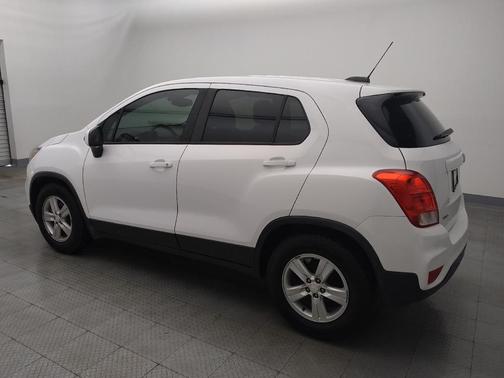 Summit White 2020 Chevrolet Trax LS