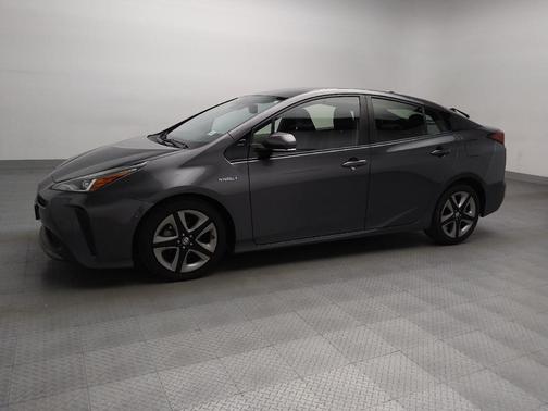 2020 Toyota Prius XLE