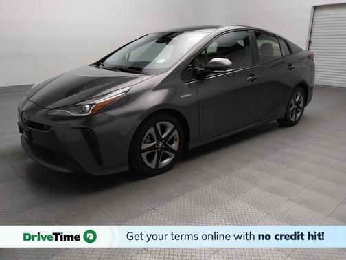 2020 Toyota Prius XLE