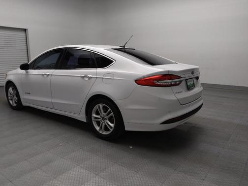 2018 Ford Fusion Hybrid SE