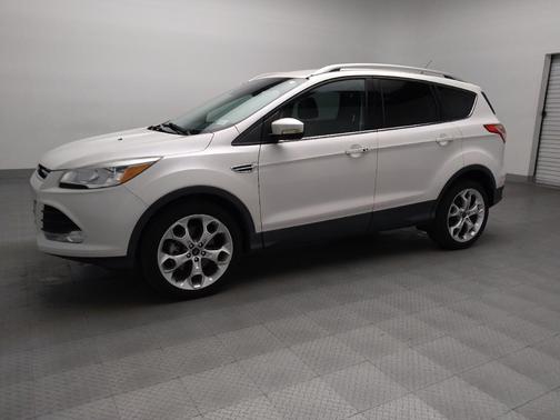 White Platinum Metallic Tri-Coat 2016 Ford Escape Titanium