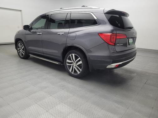 Modern Steel Metallic 2018 Honda Pilot Touring