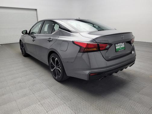 2023 Nissan Altima SR FWD