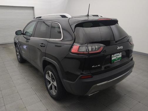 Black 2019 Jeep Cherokee Limited