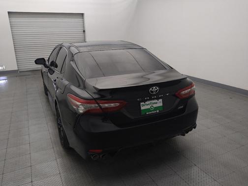 Black 2018 Toyota Camry XSE