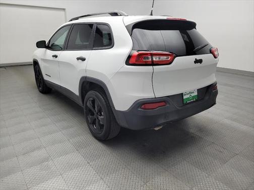 2017 Jeep Cherokee Sport
