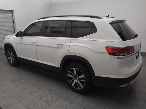 White 2022 Volkswagen Atlas SE