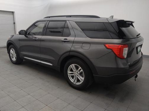 Magnetic Metallic 2020 Ford Explorer XLT