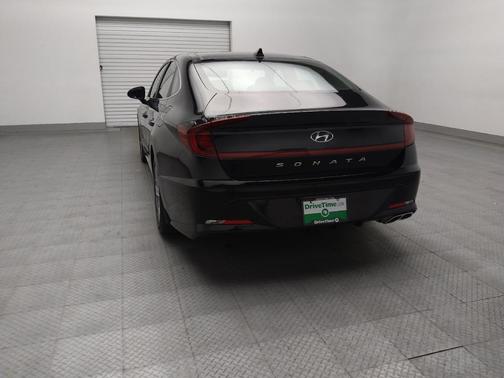 2022 Hyundai SONATA SEL