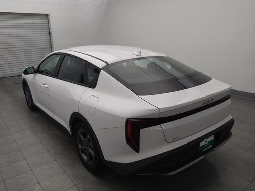 Snow White Pearl 2025 Kia K4 LXS
