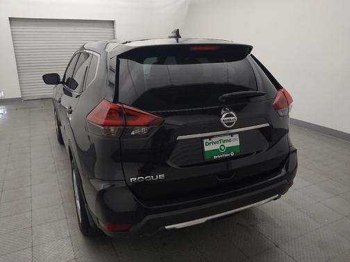 Magnetic Black Pearl 2020 Nissan Rogue S