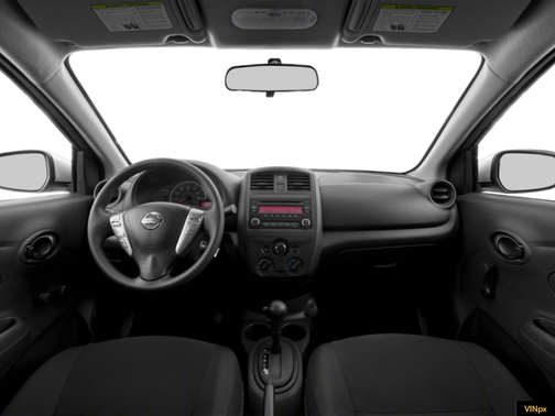 Super Black 2019 Nissan Versa 1.6 SV