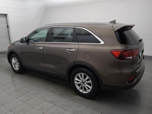 Dragon Brown 2019 Kia Sorento LX