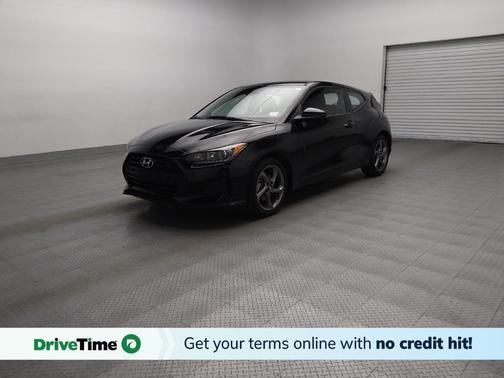 2020 Hyundai Veloster 2