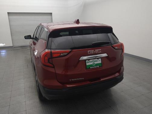 Red Quartz Tintcoat 2020 GMC Terrain SLE
