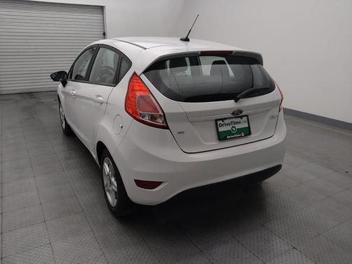 White 2018 Ford Fiesta SE