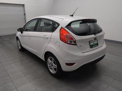 White 2018 Ford Fiesta SE