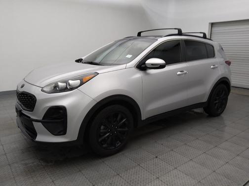 Sparkling Silver 2021 Kia Sportage S