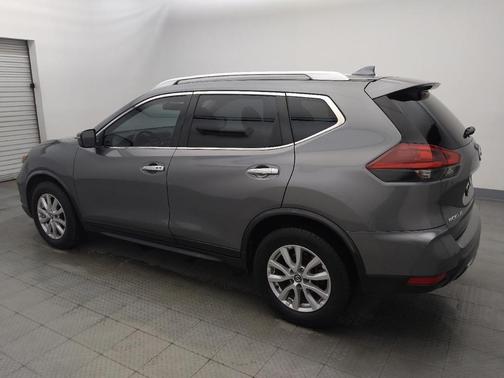 Gun Metallic 2018 Nissan Rogue SV