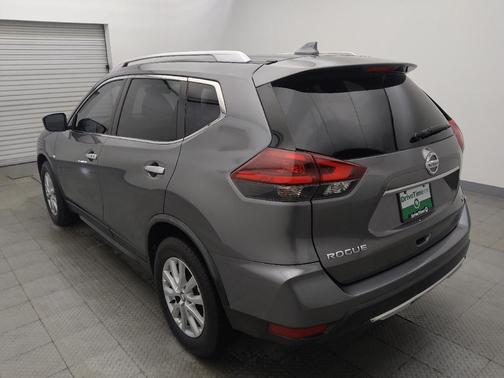Gun Metallic 2018 Nissan Rogue SV