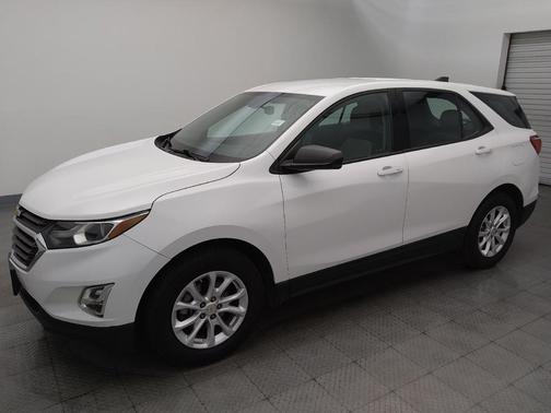 Summit White 2018 Chevrolet Equinox LS