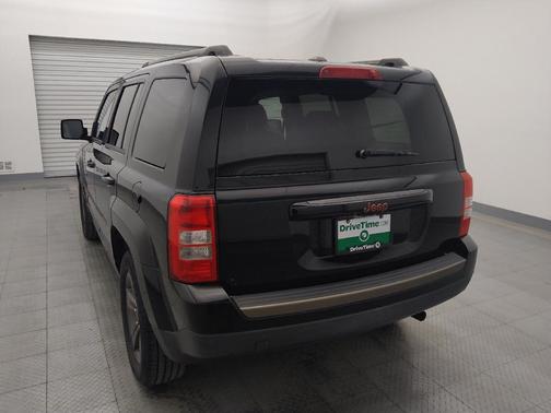 Black Clearcoat 2016 Jeep Patriot 75th Anniversary