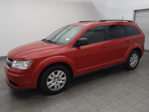 Redline 2 Coat Pearl 2019 Dodge Journey SE