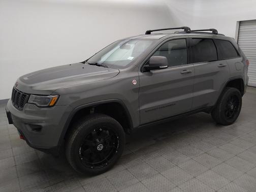 Sting-Gray Clearcoat 2020 Jeep Grand Cherokee Trailhawk