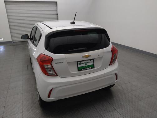 Summit White 2018 Chevrolet Spark LS