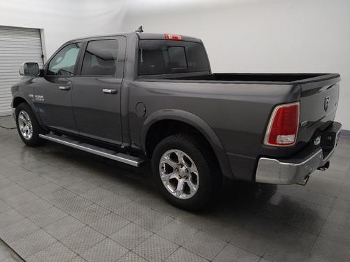 Granite Crystal Metallic Clearcoat 2016 RAM 1500 Laramie