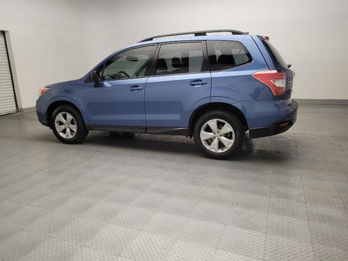 2016 Subaru Forester 2.5i