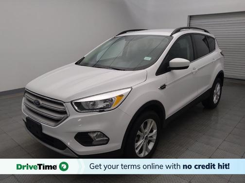 White 2018 Ford Escape SE