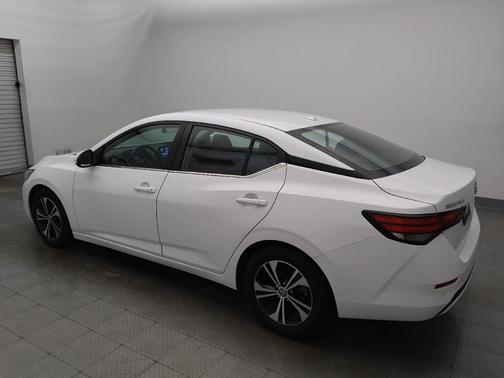 White 2022 Nissan Sentra SV