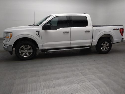 Oxford White 2022 Ford F-150 XLT