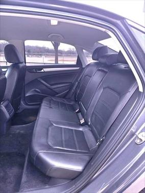 2015 Volkswagen Passat 1.8T S 4dr Sedan 6A