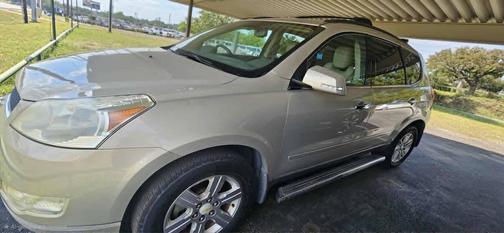 2011 Chevrolet Traverse 2LT