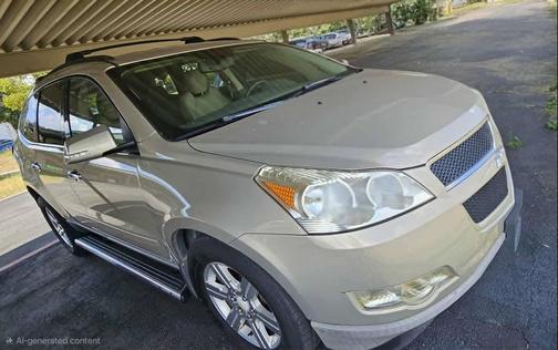 2011 Chevrolet Traverse 2LT