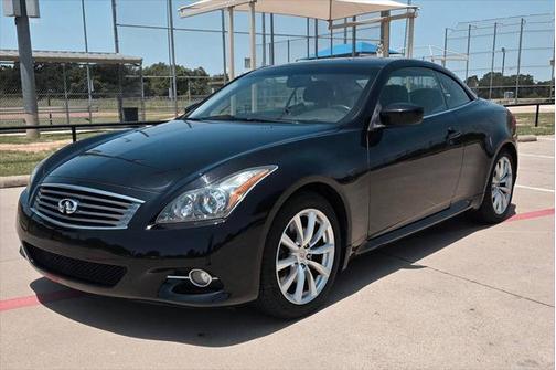2011 INFINITI G37 Base