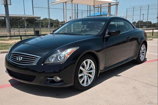2011 INFINITI G37 Base