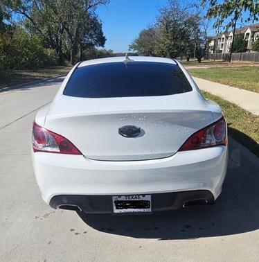 2011 Hyundai Genesis Coupe 3.8 R-Spec