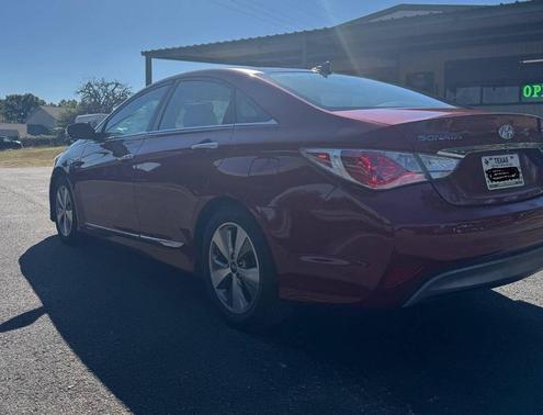 2012 Hyundai SONATA Hybrid Base