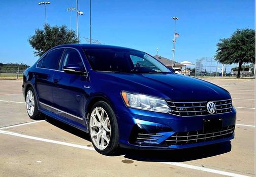2017 Volkswagen Passat 1.8T R-Line w/Comfort