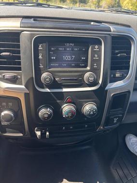 2013 RAM 1500 SLT
