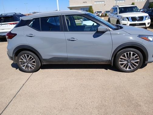 2024 Nissan Kicks SV