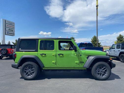2025 Jeep Wrangler Sport