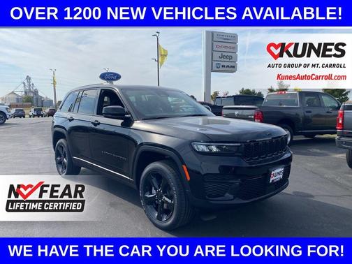 2025 Jeep Grand Cherokee Laredo