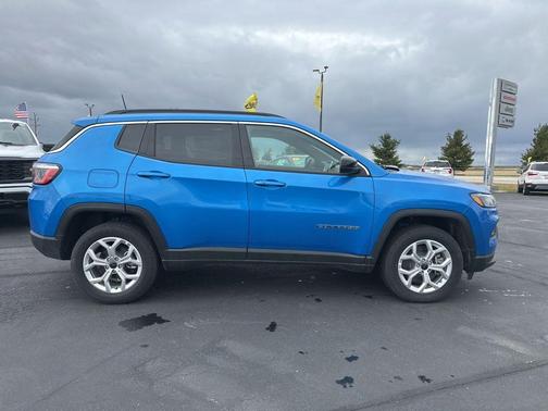 2025 Jeep Compass Latitude