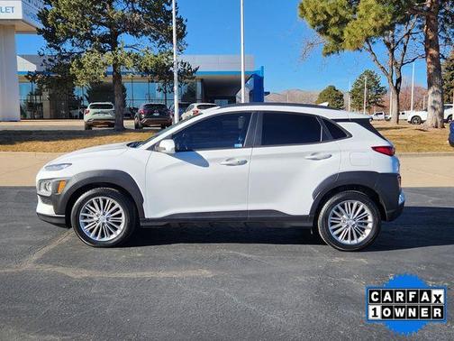 2021 Hyundai KONA SEL Plus